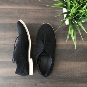 women’s oxford shoes